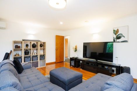 Photo of property in 294 Polson Hill Drive, Aokautere, Palmerston North, 4471