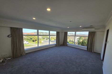 Photo of property in 94 Amapur Drive, Ngaio, Wellington, 6035