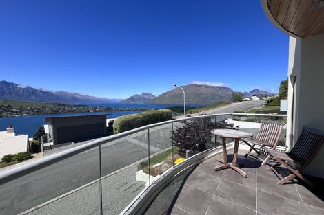 Photo of property in 11 Peregrine Place, Queenstown, 9300