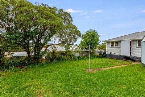 Photo of property in 100 Castor Crescent, Cannons Creek, Porirua, 5024