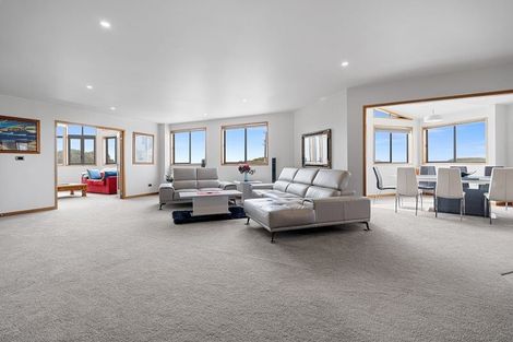 Photo of property in 570a Papamoa Beach Road, Papamoa Beach, Papamoa, 3118