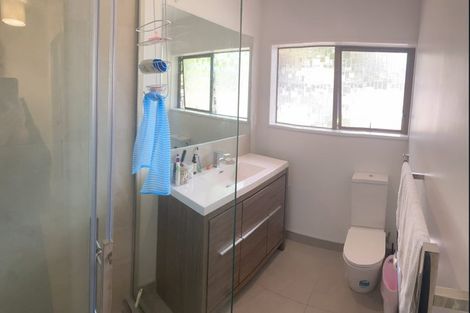 Photo of property in 2/168 Prince Regent Drive, Farm Cove, Auckland, 2012