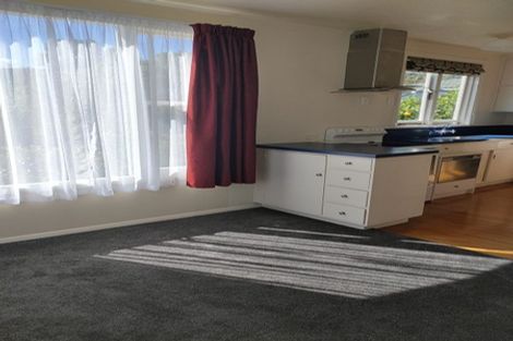 Photo of property in 17 Birdwood Road, Waterloo, Lower Hutt, 5011