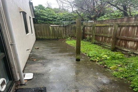 Photo of property in 227 The Parade, Island Bay, Wellington, 6023