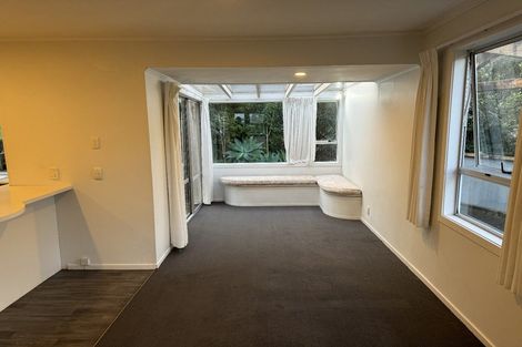 Photo of property in 9 Laurina Road, Sunnynook, Auckland, 0620