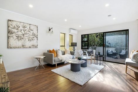 Photo of property in 1/94 Glamorgan Drive, Torbay, Auckland, 0630