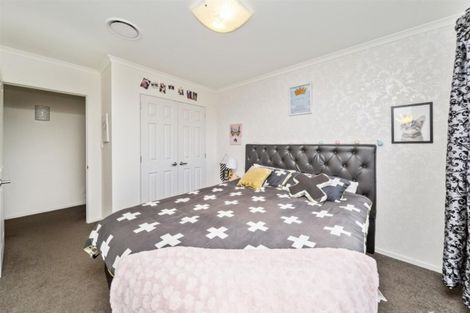 Photo of property in 5 Reremoana Close, Hawera, 4610