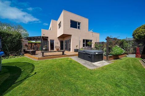 Photo of property in 19 Mccarthy Street, Hawera, 4610