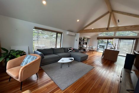 Photo of property in 17b Cornwall Road, Lyttelton, 8082