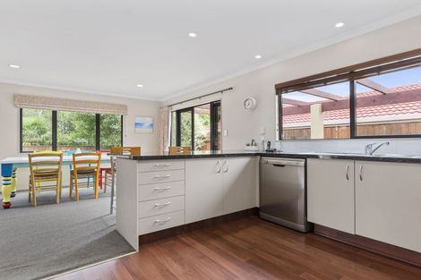 Photo of property in 90 Rowesdale Drive, Ohauiti, Tauranga, 3112