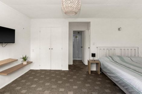 Photo of property in 75a Avondale Road, Taradale, Napier, 4112