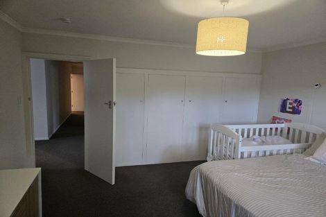 Photo of property in 13 Holliss Avenue, Cashmere, Christchurch, 8022