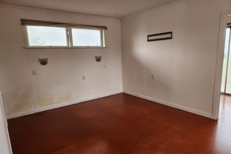 Photo of property in 77 Royal Road, Massey, Auckland, 0614