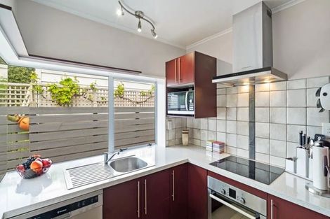Photo of property in 5b Longwood Lane, Otumoetai, Tauranga, 3110