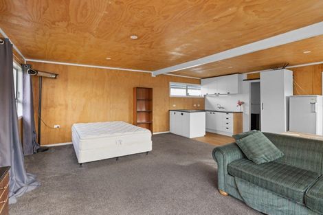 Photo of property in 805 Princes Street, Parkvale, Hastings, 4122