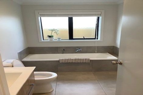 Photo of property in 39 Murray Ward Drive, Te Kauwhata, 3710