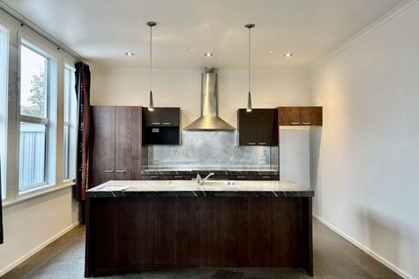 Photo of property in 19 Royal Crescent, Saint Kilda, Dunedin, 9012