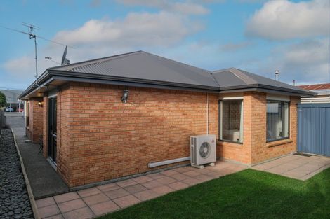 Photo of property in 27a Burns Street, South Dunedin, Dunedin, 9012