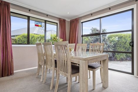 Photo of property in 38a Madison Street, Cambridge, 3434