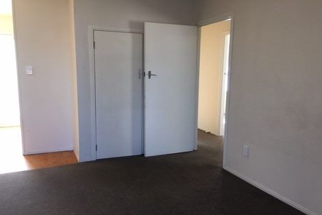 Photo of property in 28 Landscape Road, Papatoetoe, Auckland, 2025