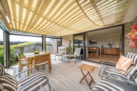 Photo of property in 24 The Masthead, Whitby, Porirua, 5024