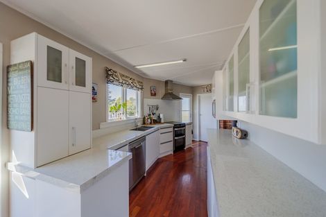 Photo of property in 115 Porangahau Road, Waipukurau, 4200