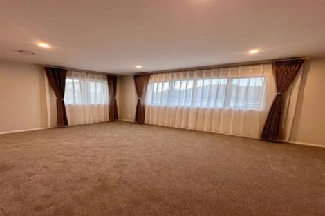 Photo of property in 9c Links Road, New Lynn, Auckland, 0600