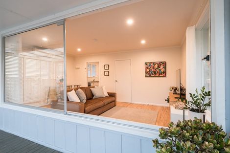 Photo of property in 99a/3 View Road, Sunnyvale, Auckland, 0612