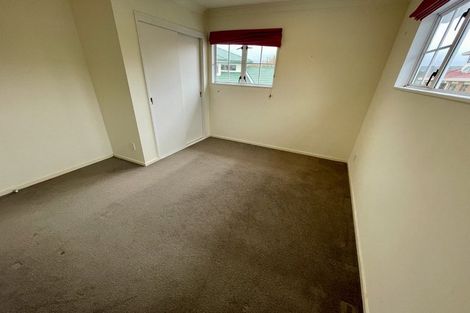 Photo of property in 3 Ridley Green, Churton Park, Wellington, 6037