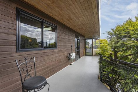 Photo of property in 80 Regency Crescent, Redwood, Christchurch, 8051