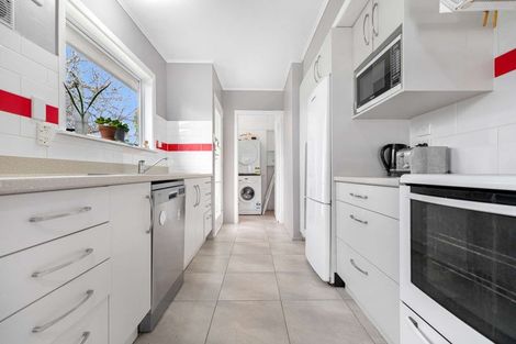 Photo of property in 1 Clyde Street, Utuhina, Rotorua, 3015