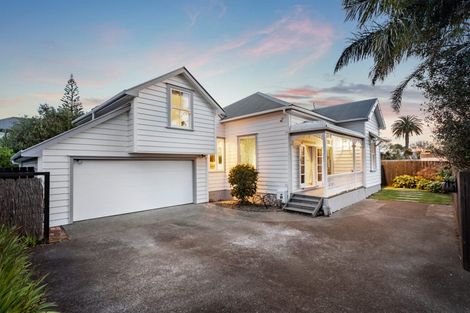 Photo of property in 79a Bayswater Avenue, Bayswater, Auckland, 0622