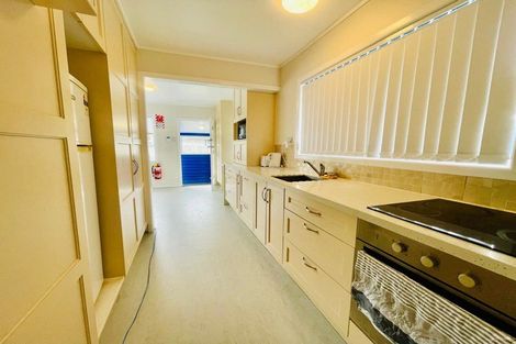 Photo of property in 39 Walters Road, Takanini, 2112