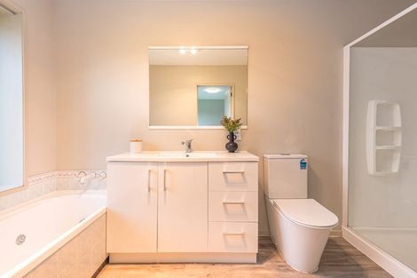 Photo of property in 66 Kintyre Drive, Broomfield, Christchurch, 8042