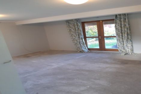 Photo of property in 6 Tirita Street, Kawaha Point, Rotorua, 3010