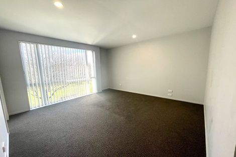 Photo of property in 60 Kuaka Drive, Takanini, 2112