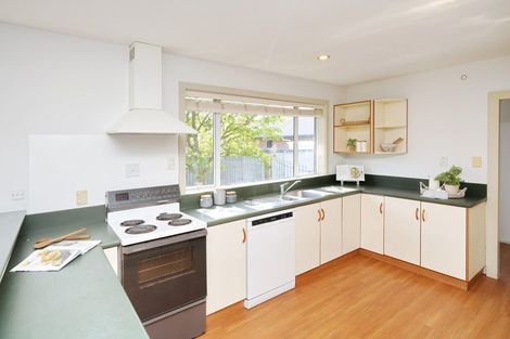 Photo of property in 27 Gainsborough Street, Hoon Hay, Christchurch, 8025