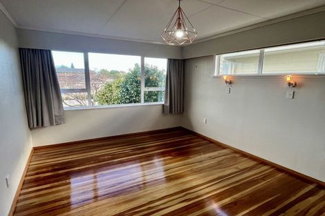 Photo of property in 5 Hampden Street, Awapuni, Palmerston North, 4412