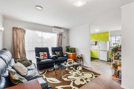 Photo of property in 102a Rimu Road, Raumati Beach, Paraparaumu, 5032