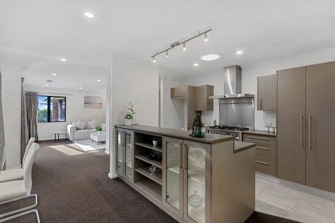 Photo of property in 160 Port Hills Road, Heathcote Valley, Christchurch, 8022