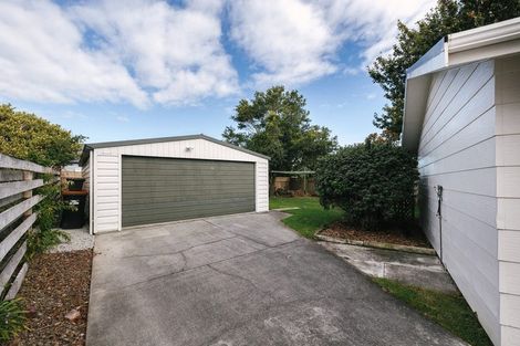 Photo of property in 38 Peppertree Glade, Kelvin Grove, Palmerston North, 4414