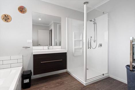 Photo of property in 15 Admiralty Drive, Haruru, 0204