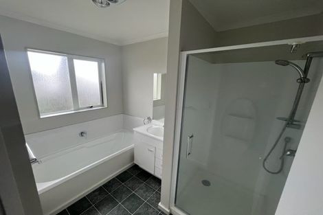Photo of property in 140 Rifle Range Road, Dinsdale, Hamilton, 3204