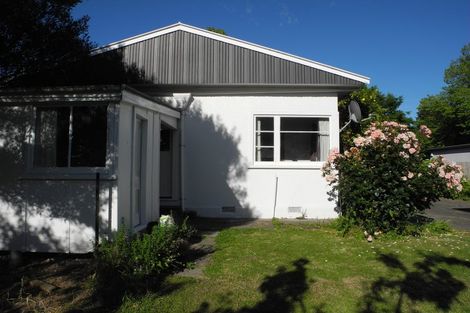 Photo of property in 17 Bowenvale Avenue, Cashmere, Christchurch, 8022