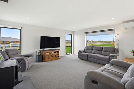 Photo of property in 12 Edgeworth Road, Darfield, 7571
