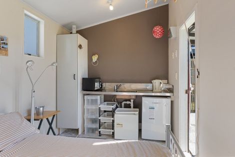 Photo of property in 8 Rodney Avenue, Te Horo Beach, Otaki, 5581