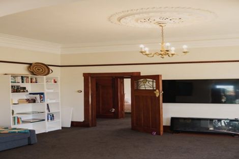 Photo of property in 143 Kenmure Road, Kenmure, Dunedin, 9011