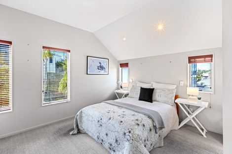 Photo of property in 30 Langton Road, Stanmore Bay, Whangaparaoa, 0932