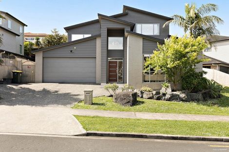Photo of property in 6 Lucca Crescent, Flat Bush, Auckland, 2019