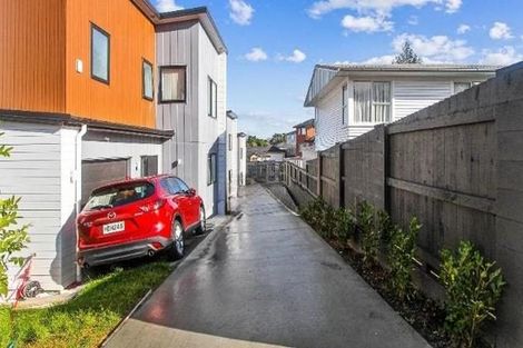 Photo of property in 21c Andrew Road, Howick, Auckland, 2010